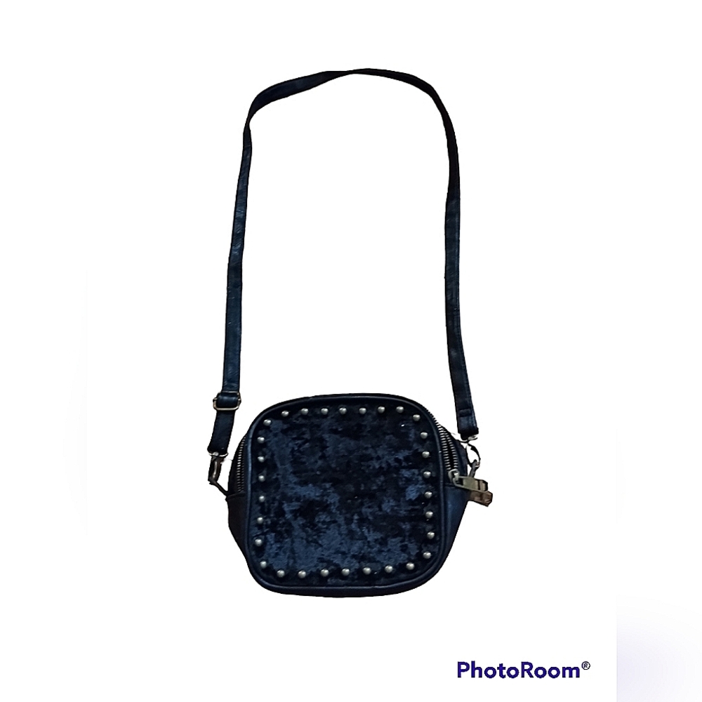 Madden girl Steve Madden velvet crossbody bag